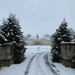 Garni Schloss Grochwitz 酒店 3*