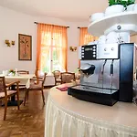 Garni Schloss Grochwitz 酒店 3*