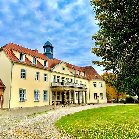 Garni Schloss Grochwitz Hotel 3*
