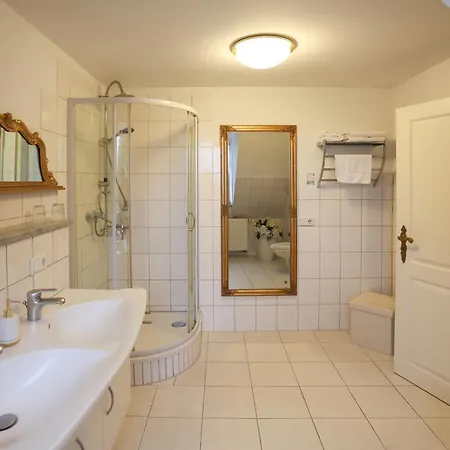 Garni Schloss Grochwitz Hotel 3*