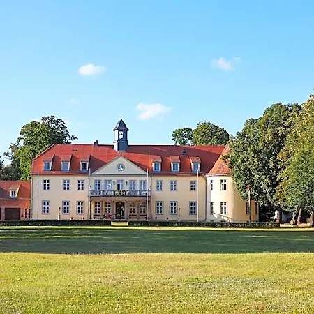 Schloss Grochwitz Hotel