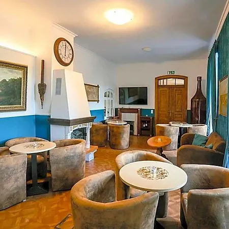 Hotel Schloss Grochwitz 3*