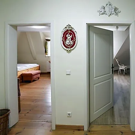 Hotel Schloss Grochwitz 3*