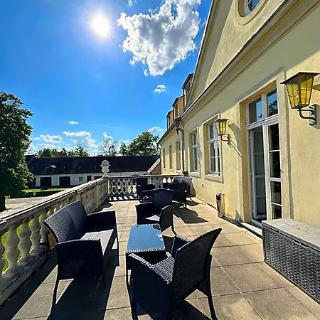 Hotel Schloss Grochwitz 3*