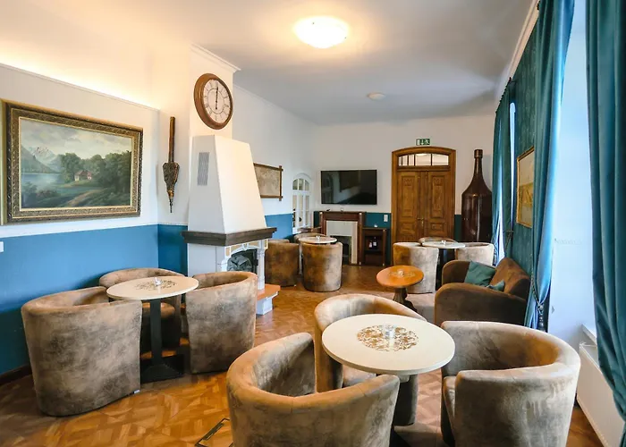 Garni Schloss Grochwitz 3*