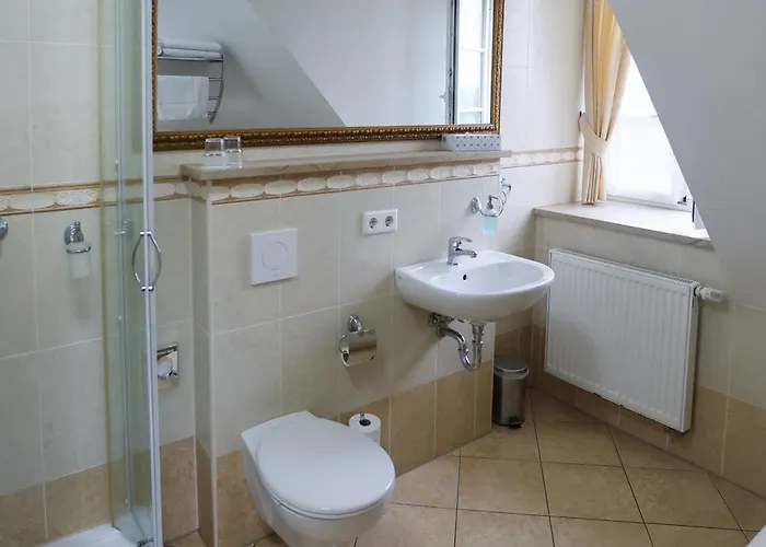 Garni Schloss Grochwitz فندق