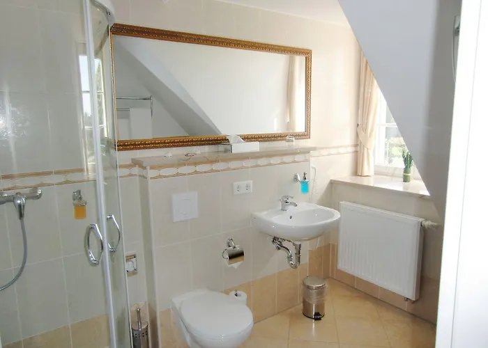 Garni Schloss Grochwitz فندق