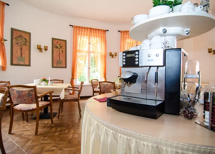 Garni Schloss Grochwitz 호텔 3*